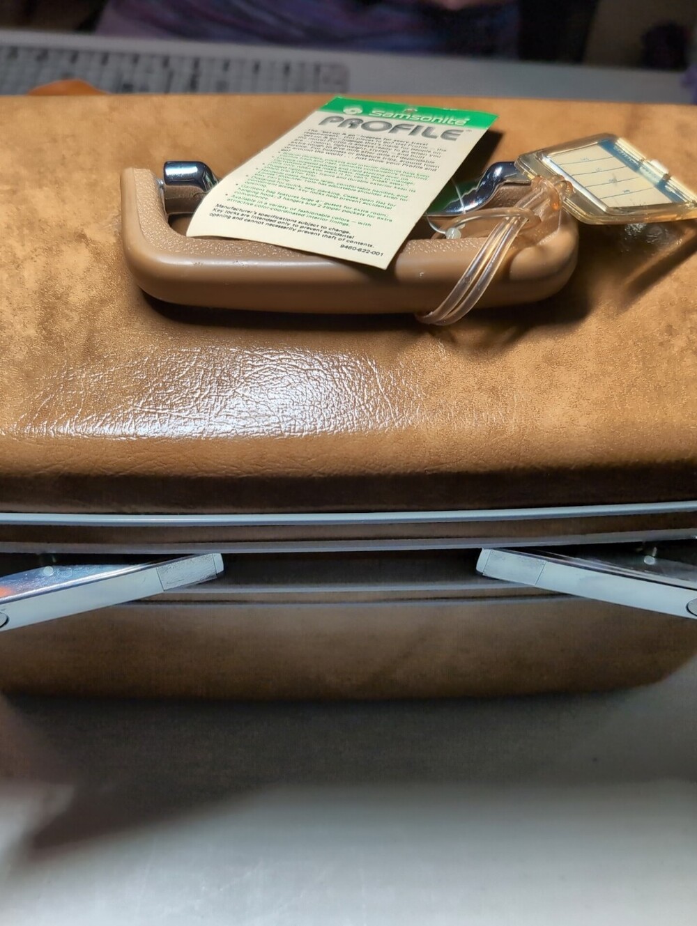 Samsonite Vintage Brown Train Case Makeup & Travel Bag Two Keys